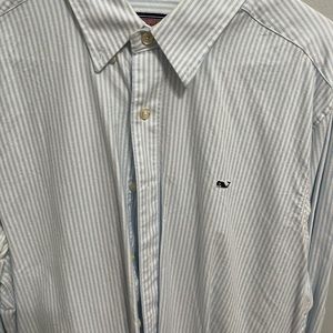 Vineyard Vines Size large